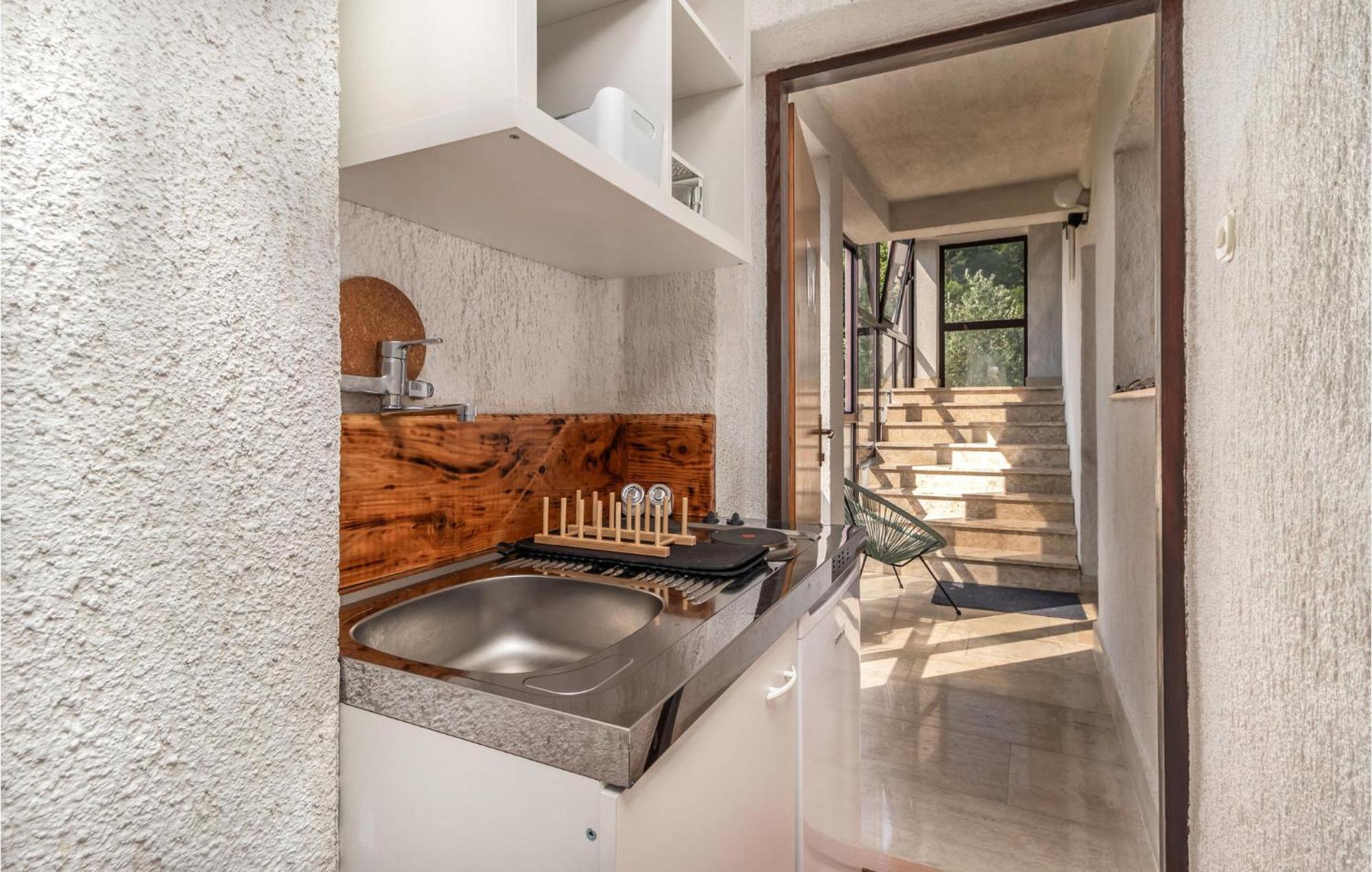 Nice Apartment In Rijeka With House Sea View Esterno foto